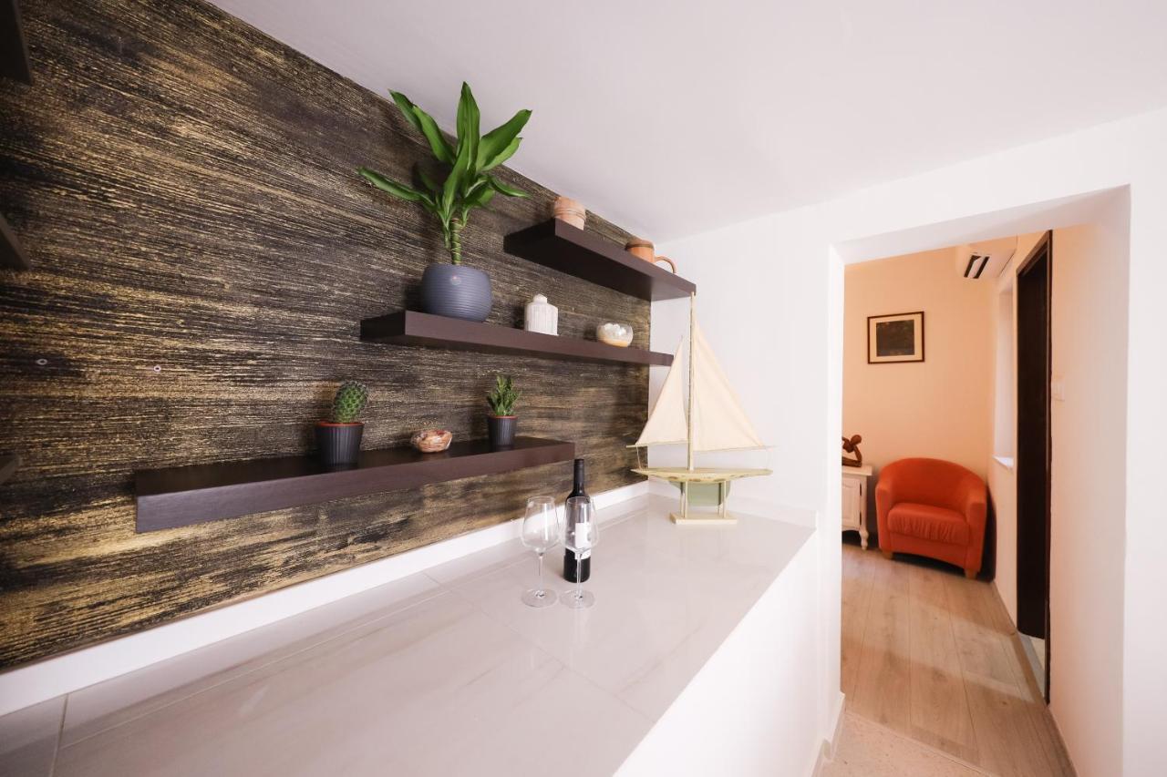 Two Bedroom Apartment In The Old Town Marija Zadar Exterior foto